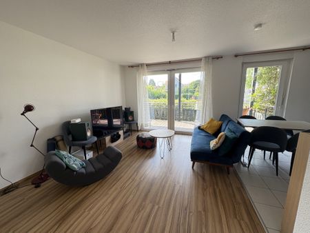 Location Appartement 3 pièces 65m² ILLKIRCH GRAFFENSTADEN 67400 - Photo 2