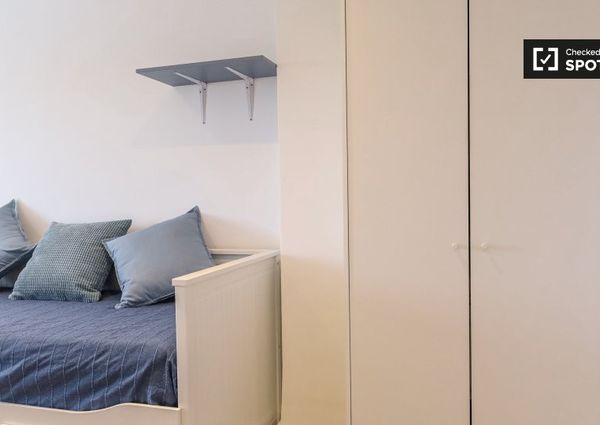 valencia, Valencian Community 46023