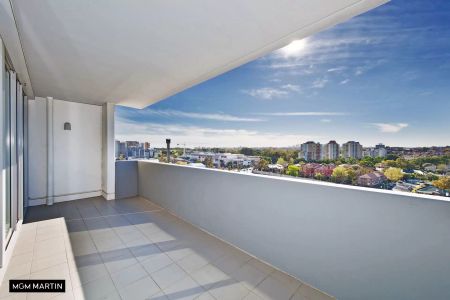 MGM MARTIN – TWO BEDROOM APARTMENT - Photo 3