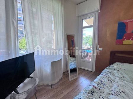 Monolocale via Pietro Ferrero 10, Borgo Piave, Corso Europa, Zona Ferrero, Alba - Photo 2