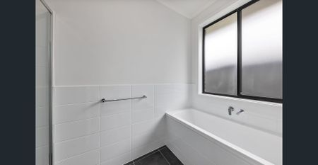 Stunning Newly Built Family Home- Be the First to Move In! - Photo 3