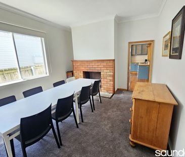 Fully furnished four bedroom house - Photo 6