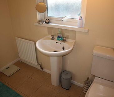 Apt D, 5 Eastleigh Drive, Ballyhackamore, Belfast, BT4 3DX - Photo 6