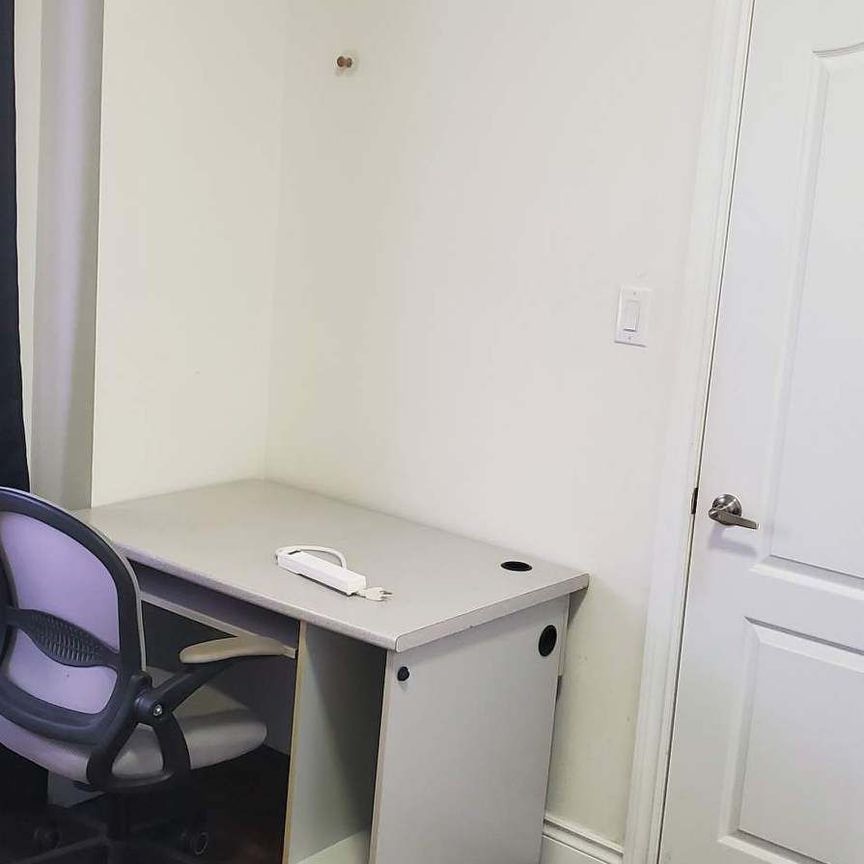 For Lease - 475 Bathurst Street Unit# 101, Toronto, Ontario - Photo 1