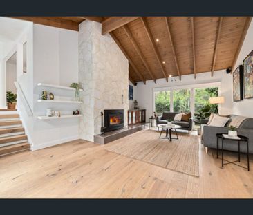 Architectural Wonder in the Woodland - Photo 3