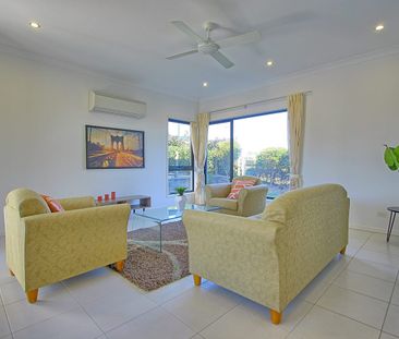 Modern Family Home - Photo 1