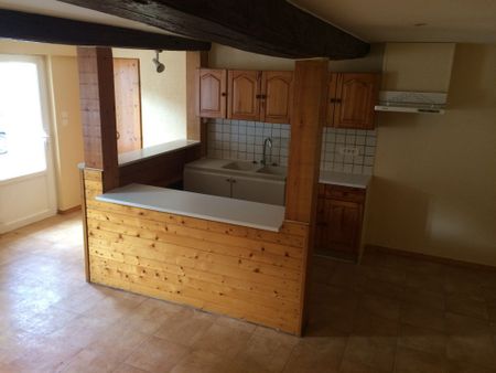 Location Appartement 3 pièces 68m² - Photo 4