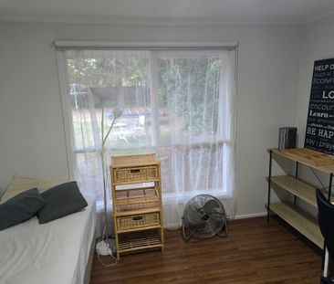 Glen Waverley - Photo 6