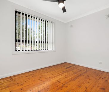 Charming Three Bedroom Family Home - Photo 4