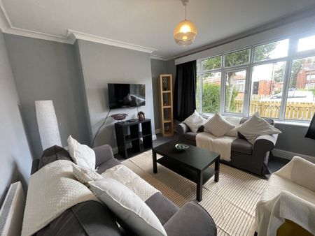 Estcourt Terrace - Photo 2