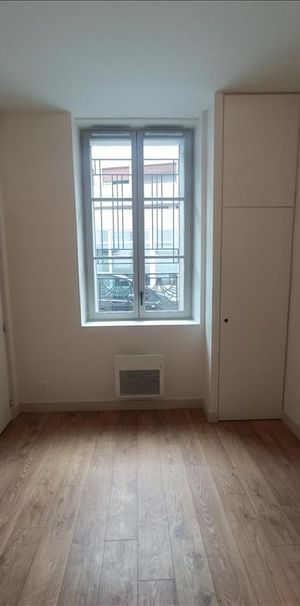 1 pièce - 16,53 m² - RDC - Colocation non autorisée - Photo 1