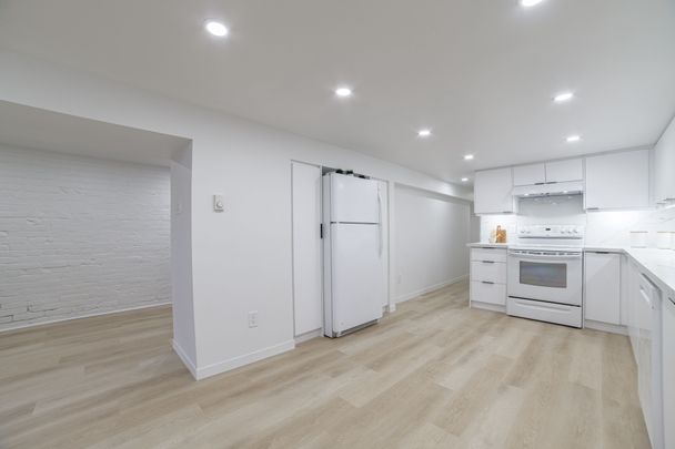 For Lease - 103 Gloucester Street Unit# Bsmt, Toronto, Ontario - Photo 1