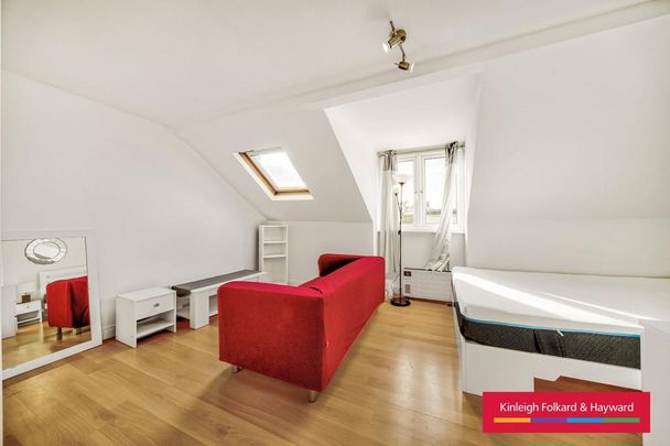 Studio to rent - Photo 1