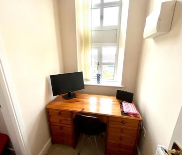 2 bedroom apartment to rent - Photo 6