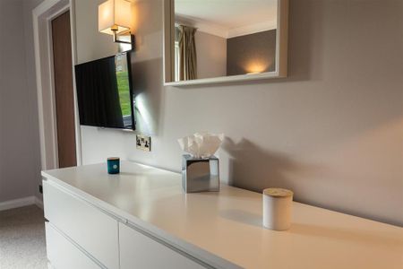 1 bedroom private hall to rent - Photo 4