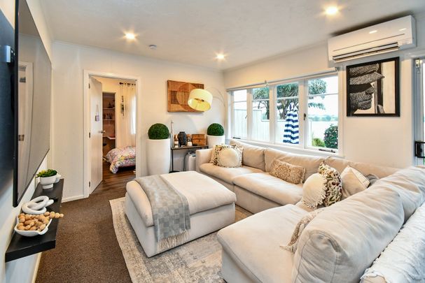 Waterfront Views! - Photo 1