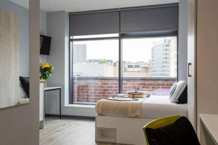 Gold Accessible Studio - Photo 2