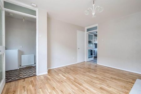 17 Henrietta Street, Belfast, BT2 8LW - Photo 2