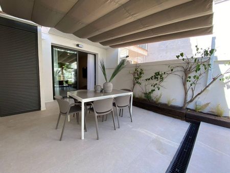 3 room luxury Flat for rent in Sitges, Catalonia - Photo 2