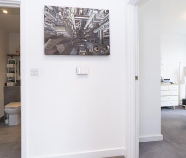 2 bedroom penthouse to rent - Photo 6