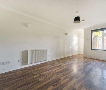 Denbeck Wood, Eastleaze, SN5 - Photo 4