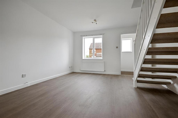 2 bedroom semi-detached house to rent - Photo 1