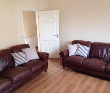 1 bedroom in a house share to rent - Photo 4