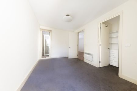 3/162 Balaclava Road, Caulfield North, VIC 3161 - Photo 4