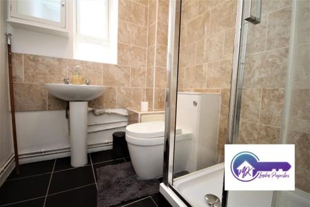 3 Bedroom Flat To Rent - Photo 5