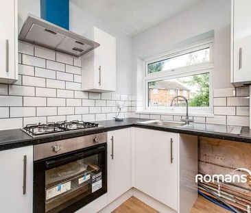 Beta Road, Farnborough, GU14 - Photo 1