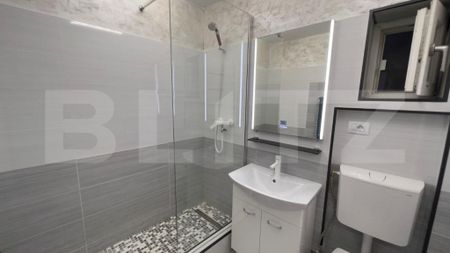Apartament 2 camere, modern/lux , zona 1 Mai - Photo 4