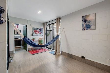 Charming 2Bed 1bath home in Parakai - Photo 3