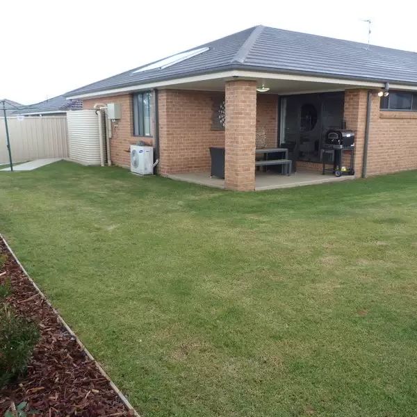 Modern Design - Photo 1
