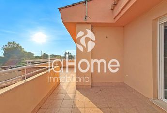 Casa o chalet de alquiler en La Conarda - Montesano