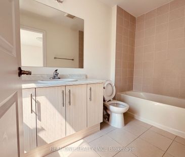 For Lease - 70 Chicago Lane, Markham, Ontario - Photo 2