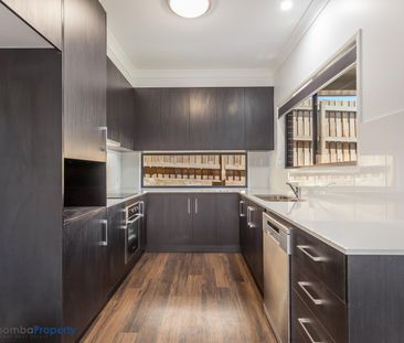 Executive living within one of Toowoomba's most desired areas! - Photo 4