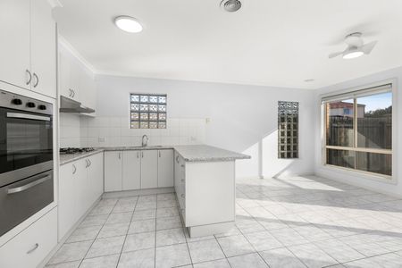 1/22 Mcleans Road, Bundoora VIC 3083 - Photo 3