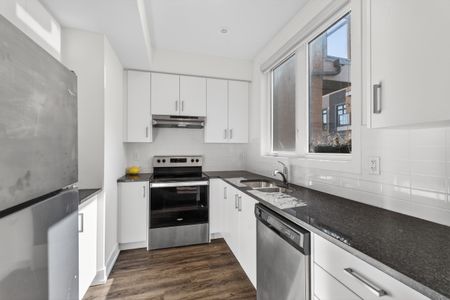 For Lease - 12860 Yonge Street Unit# 1, Richmond Hill, Ontario - Photo 2