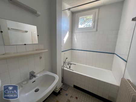 Location Appartement 3 pièces 60m² TOURNUS 71700 - Photo 5