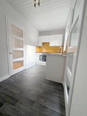 118 Ebor Street, BT126NQ, Belfast - Photo 4