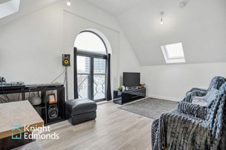 2 bedroom apartment to rent - Photo 2