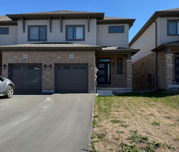For Lease - 10 Otonabee Street, Belleville, Ontario - Photo 2