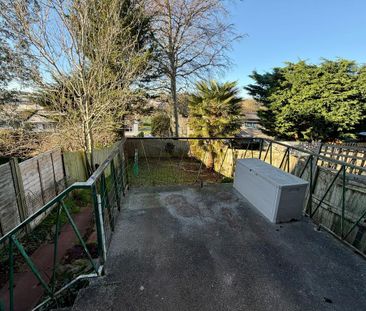 3 bedroom terraced house to rent - Photo 5