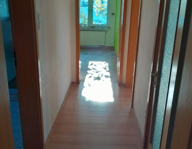 Helle ZKB-Wohnung am Giersberg mit toller Aussicht - Foto 1