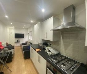 Room 1, Walsgrave Road, Coventry - Photo 5