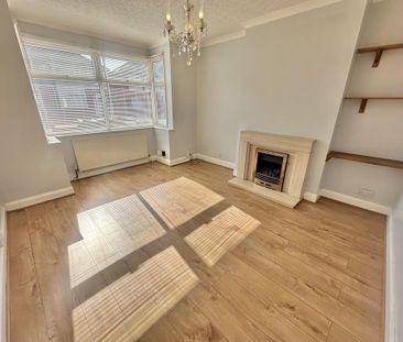 3 bedroom semi-detached house to rent - Photo 3