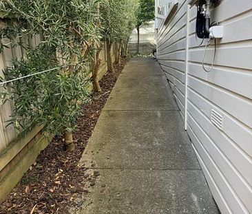 **🏡 Stunning Hataitai Home for Rent - Photo 1