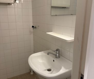 Appartement te huur: Kortenaerplein 12 1057 NE Amsterdam - Photo 3