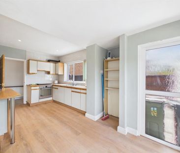 2 BED Bungalow To rent - Photo 4