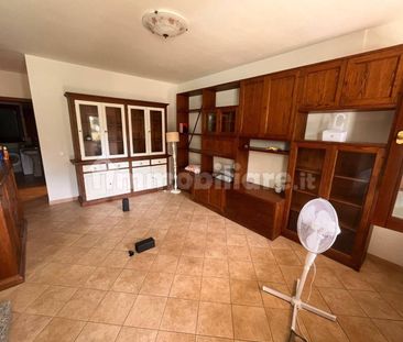 Villa a schiera 3 locali, buono stato, Lavinio Mare, Anzio - Photo 1